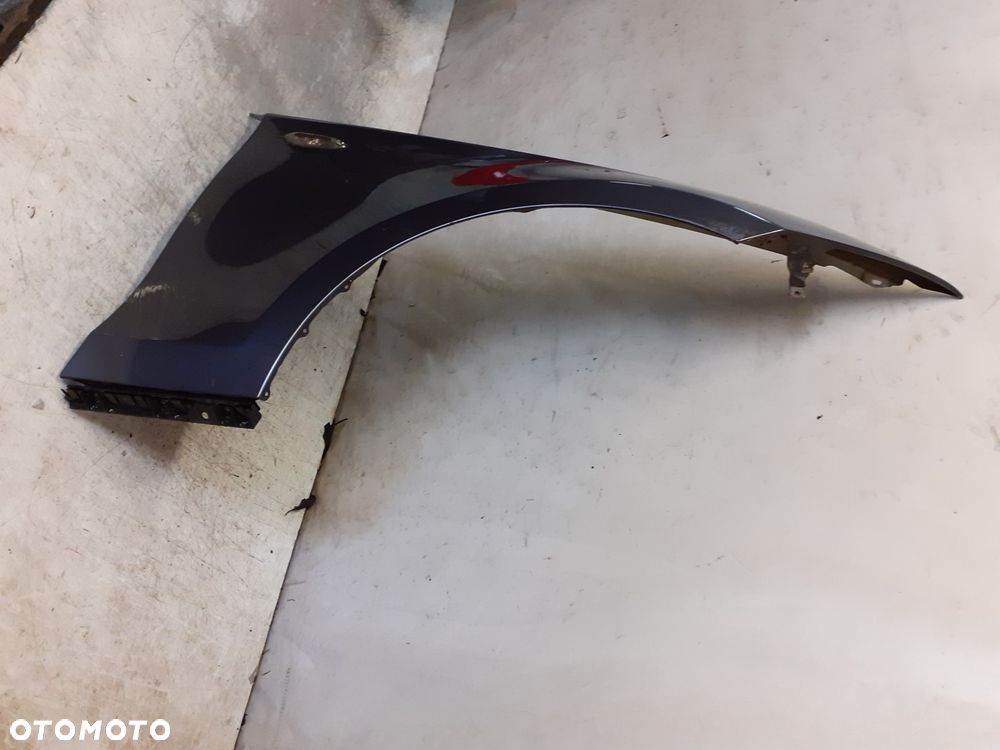 * BŁOTNIK PRZEDNI PRZOD  PRAWY BMW 1 E81 E82 E87 E88  NIEBIESKI - 3