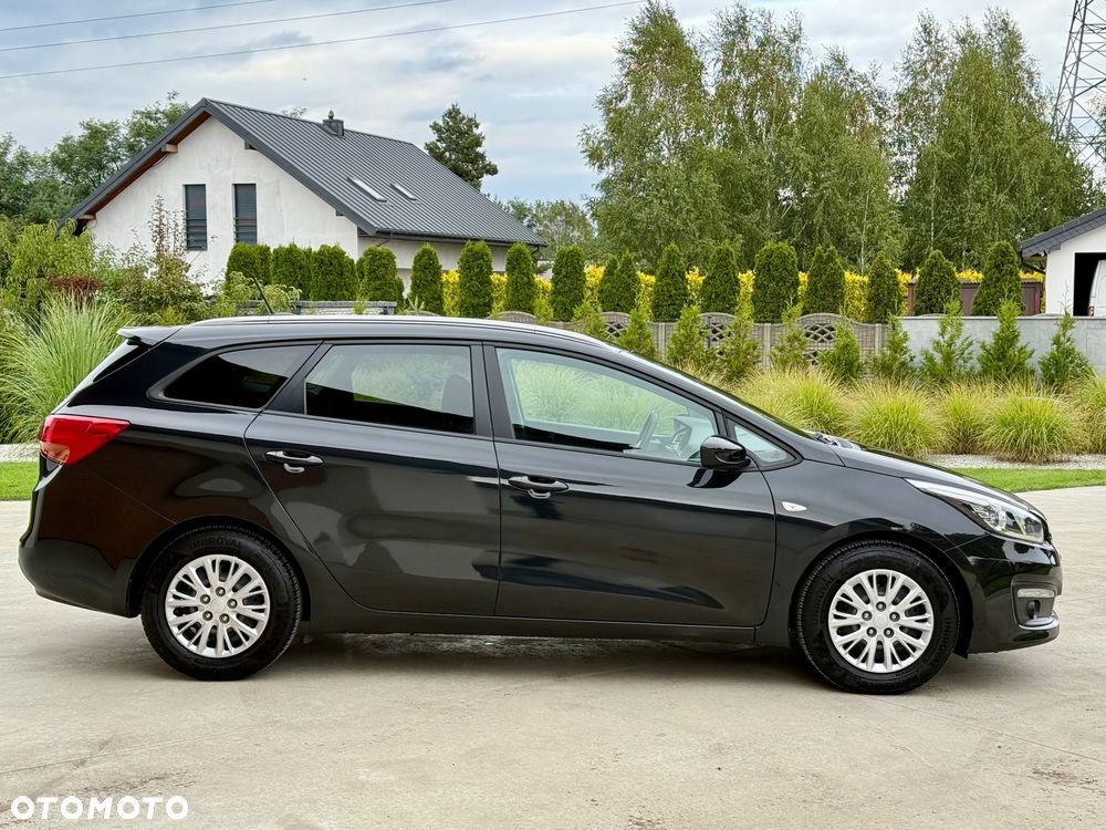 Kia Ceed 1.4 L Business Line Plus - 6