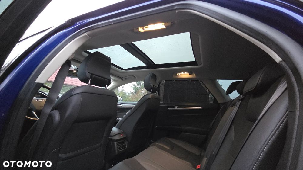 Ford Mondeo 2.0 EcoBoost STart-Stopp Autom ST-Line - 15