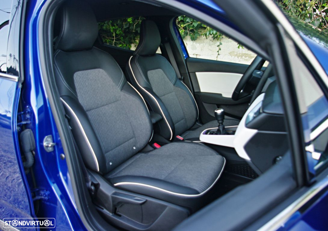 Renault Clio 1.0 TCe Techno - 21