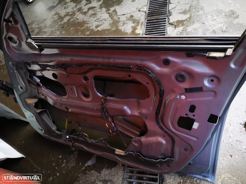BMW F10 / F11 PORTA FRENTE DIREITA - PF470 - 6