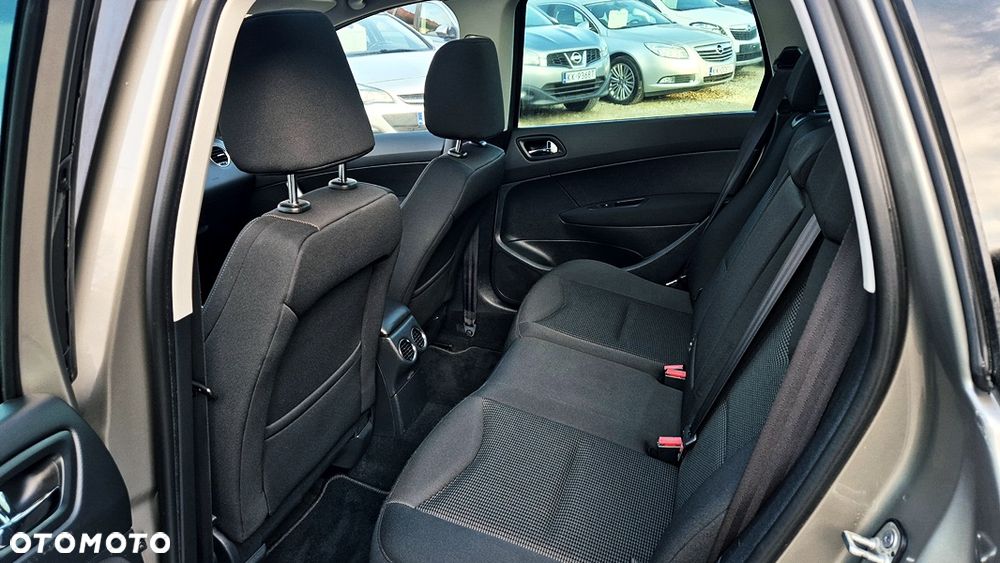 Peugeot 308 1.6 VTi Business Line - 31