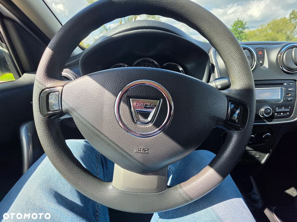 Dacia Sandero 1.2 16V Laureate EU6 - 17