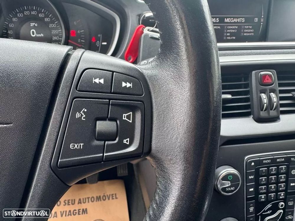 Volvo V40 2.0 D2 Momentum - 26