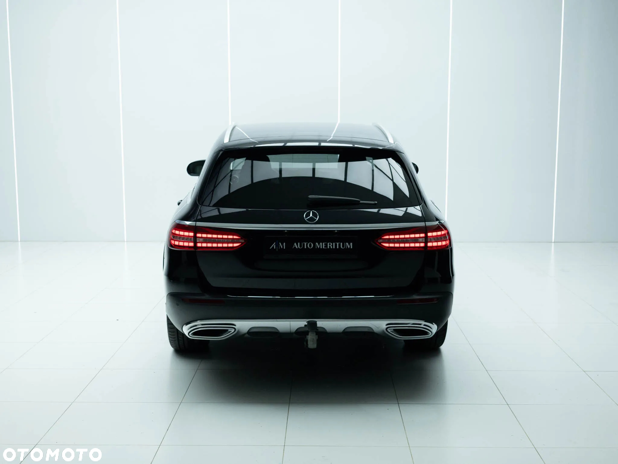 Mercedes-Benz Klasa E 220 d 4-Matic All-Terrain Avantgarde - 13