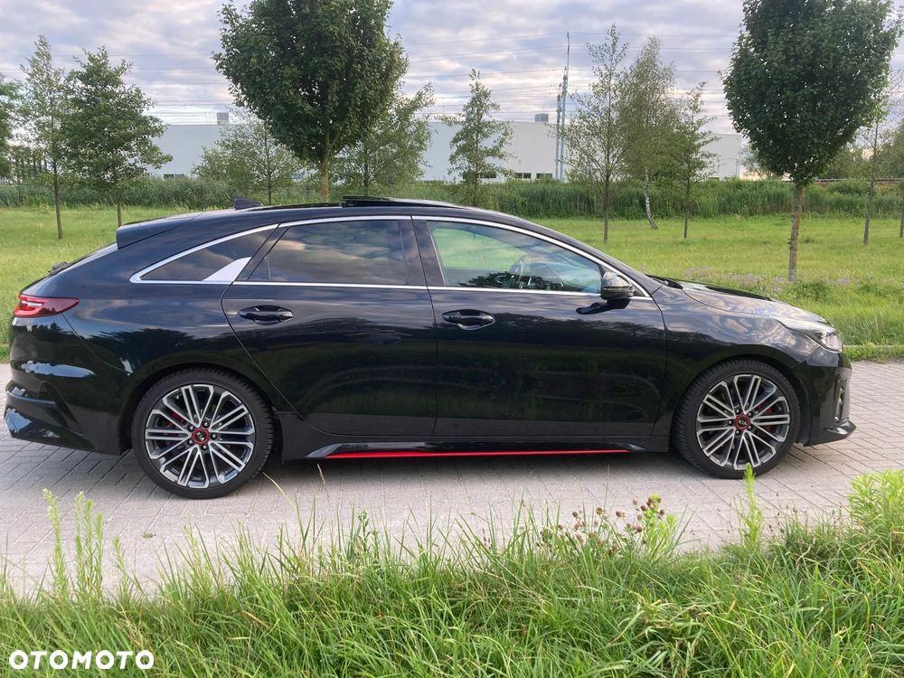 Kia ProCeed 1.6 T-GDI GT DCT - 8