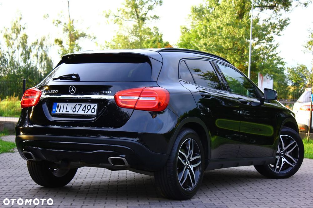 Mercedes-Benz GLA 200 (CDI) d 7G-DCT AMG Line - 12
