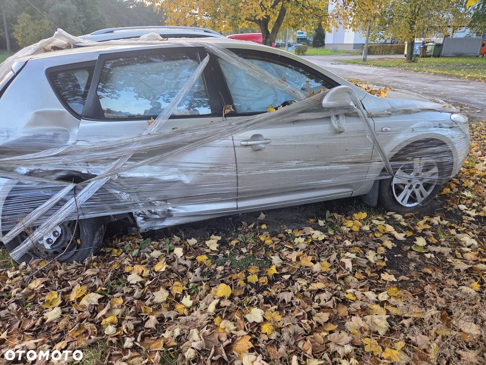 Kia Ceed - 5