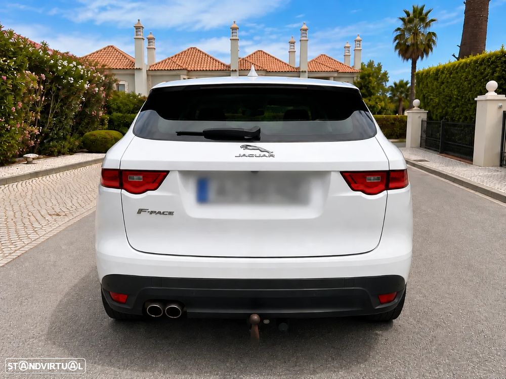 Jaguar F-Pace 20d Aut. Prestige - 4