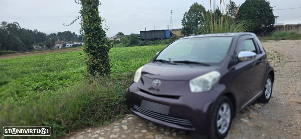 Toyota iQ 1.0 - 10