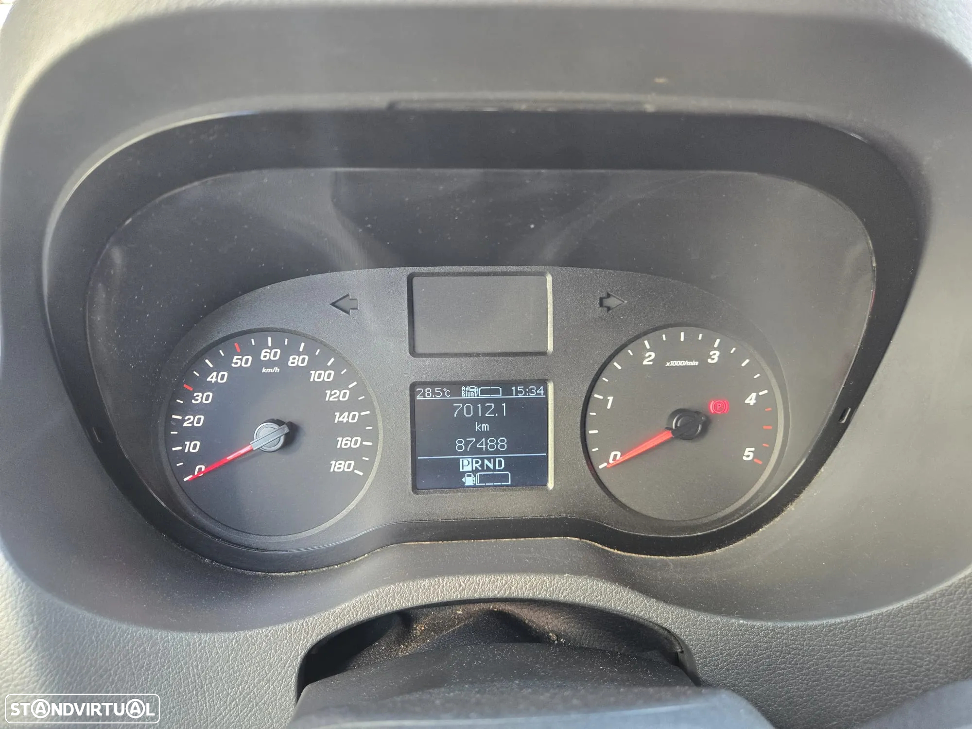 Mercedes-Benz Sprinter - 5