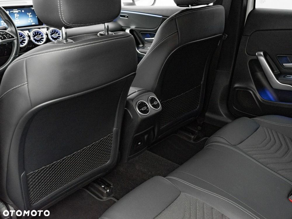 Mercedes-Benz Klasa A 200 d Progressive 8G-DCT - 21
