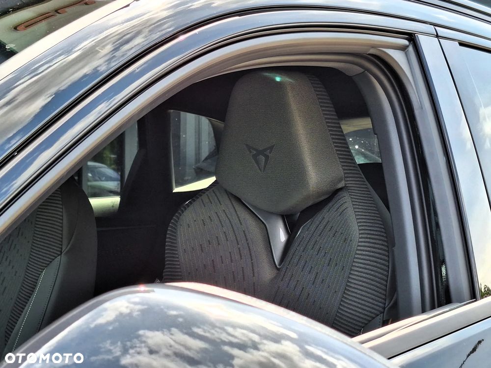 Cupra Terramar 2.0 TSI 4Drive VZ Tribe Edition DSG - 17