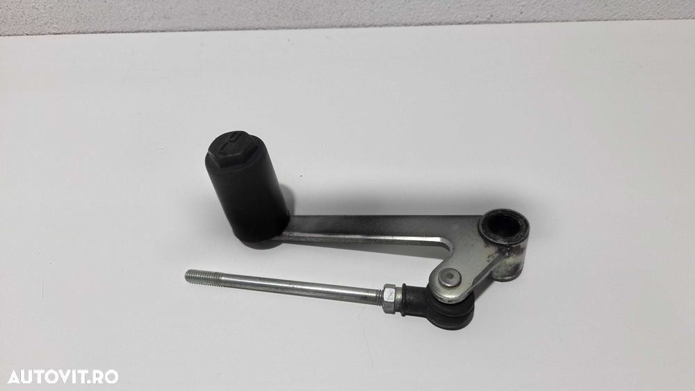 Scarite toba Suzuki GSR750 - 8