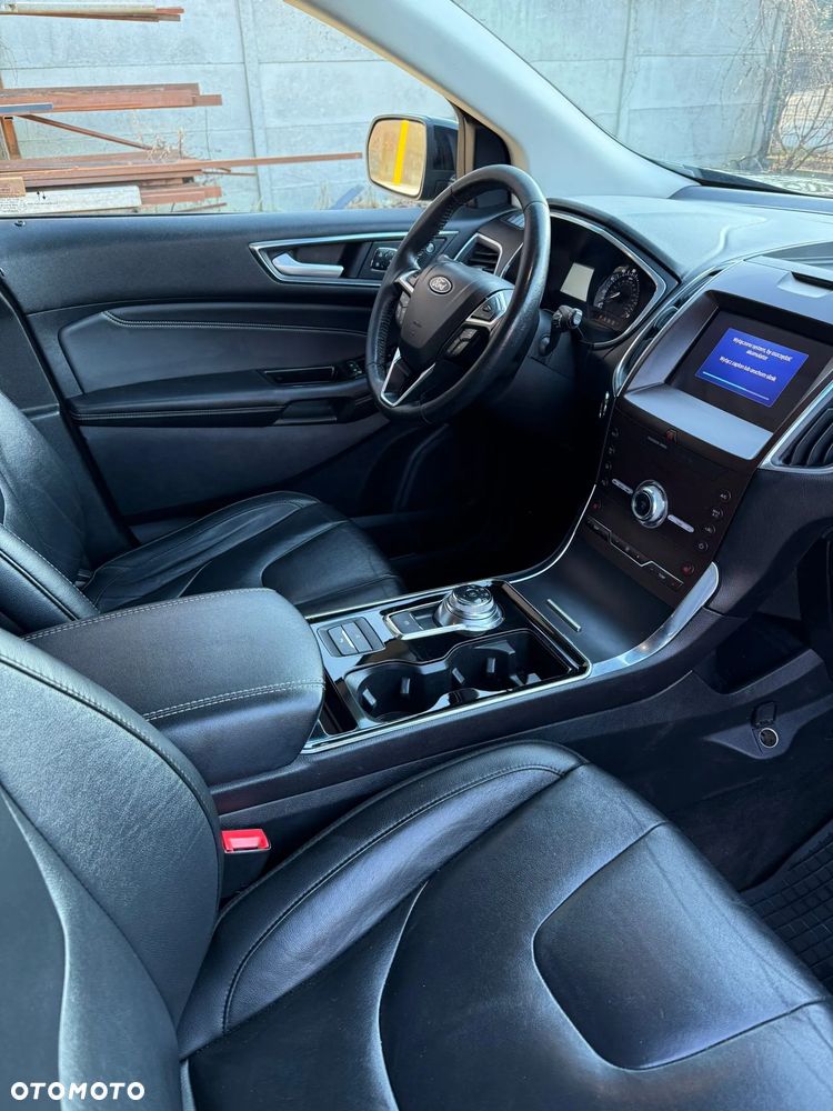 Ford Edge - 12