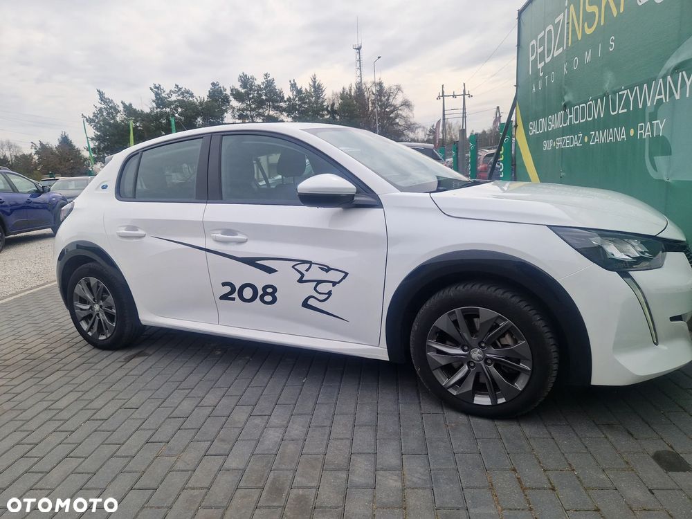 Peugeot 208 Elektromotor 136 Allure - 18
