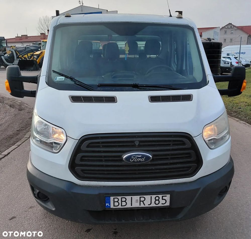 Ford Transit - 1