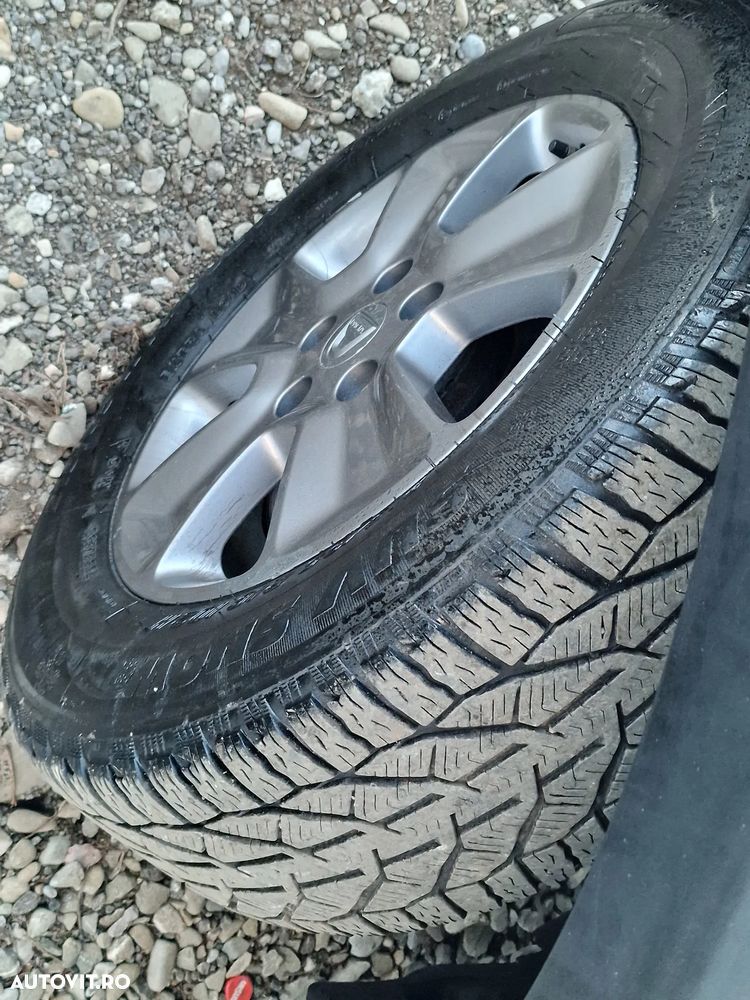 Dacia Duster 1.5 dCi 4x4 Ambiance - 10