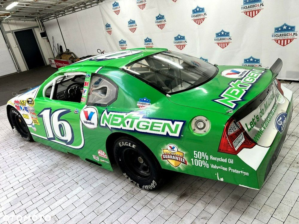 Ford Fusion - 19