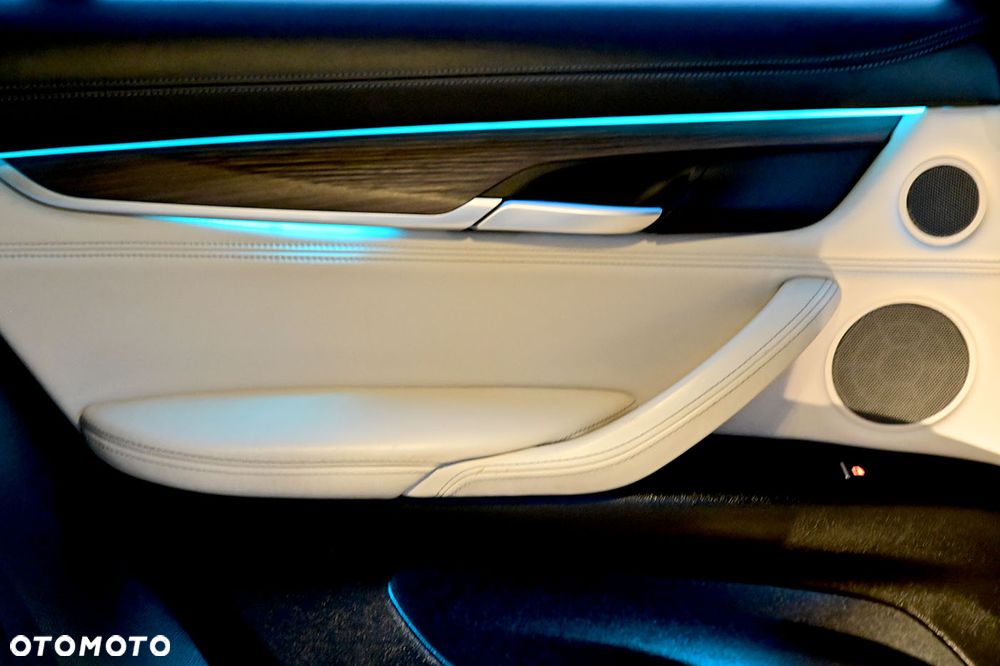 BMW X6 xDrive40d M Sport - 28