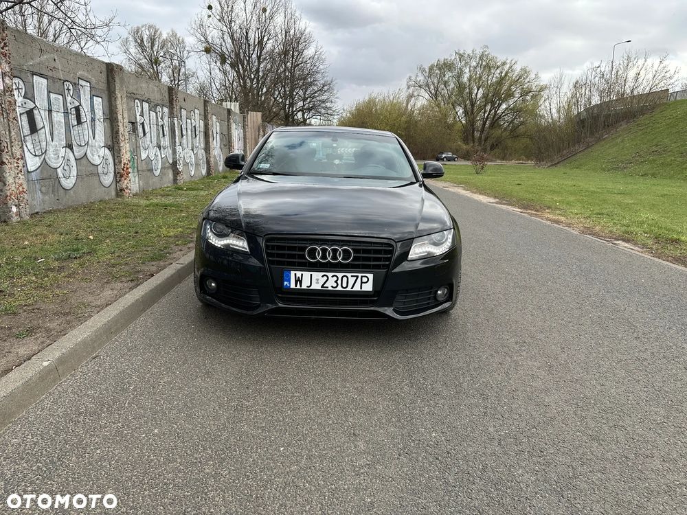 Audi A4 Limousine - 2