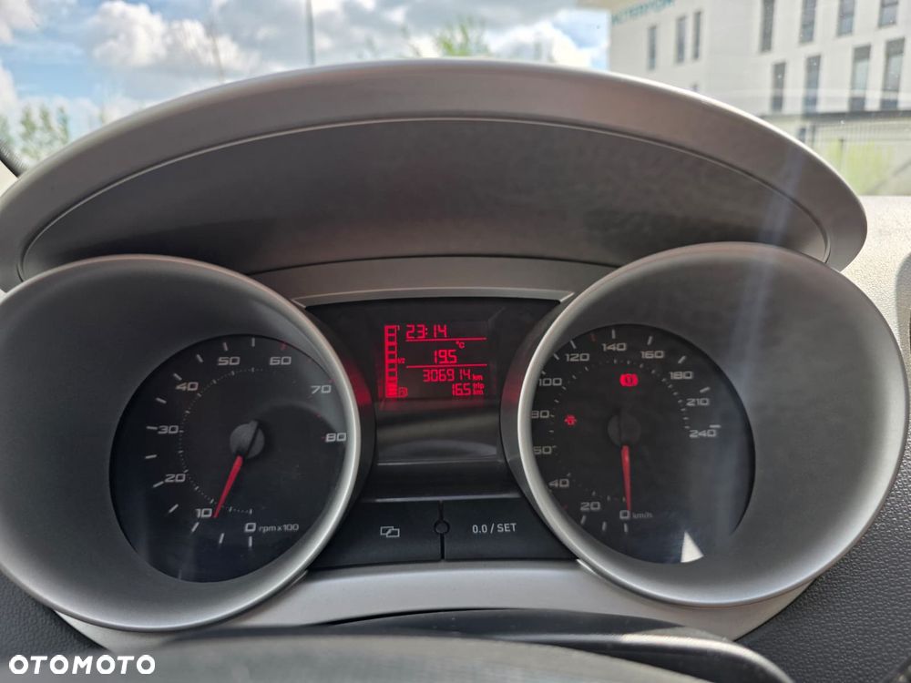 Seat Ibiza 1.4 16V Style - 10