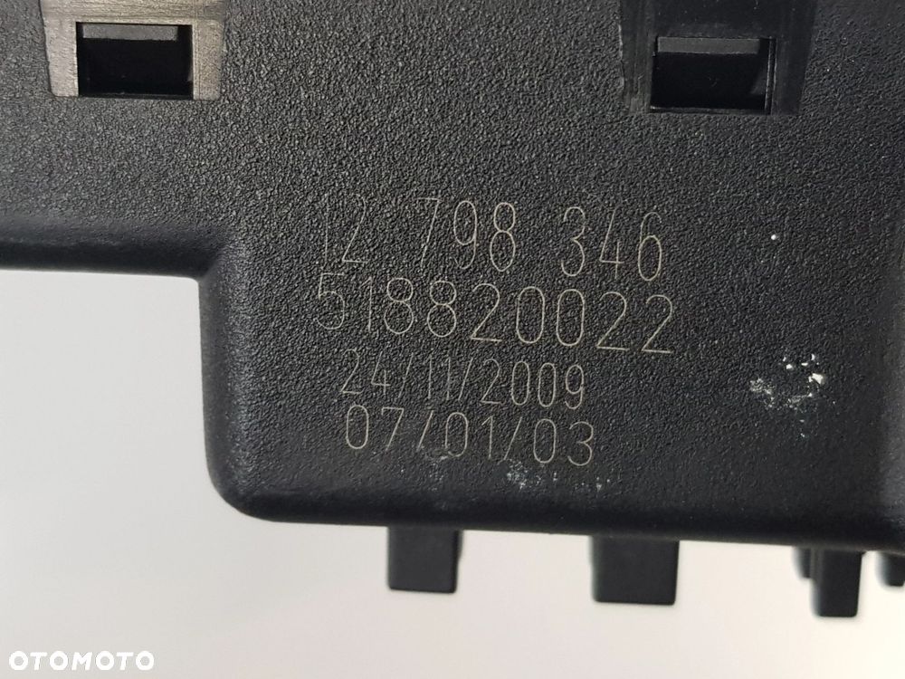 Skrzynka bezpieczników Saab 9-3 1.9 TID 518820022 - 9