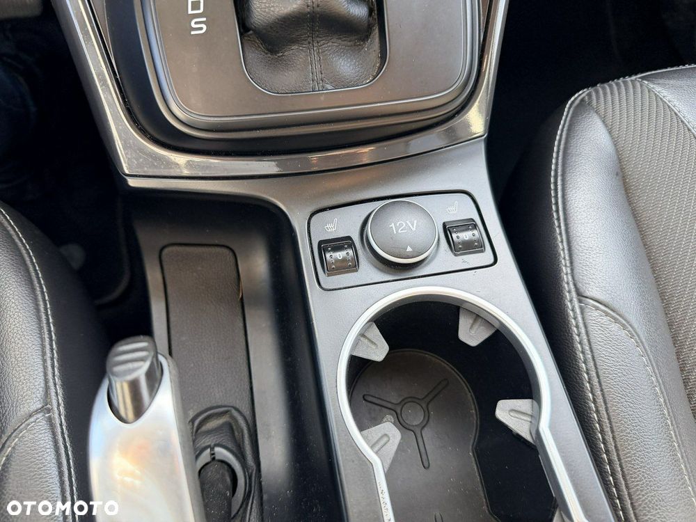 Ford Kuga 2.0 TDCi 4WD Titanium - 28