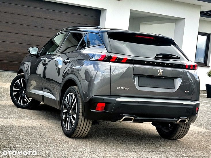 Peugeot 2008 PureTech 130 EAT8 GT - 27