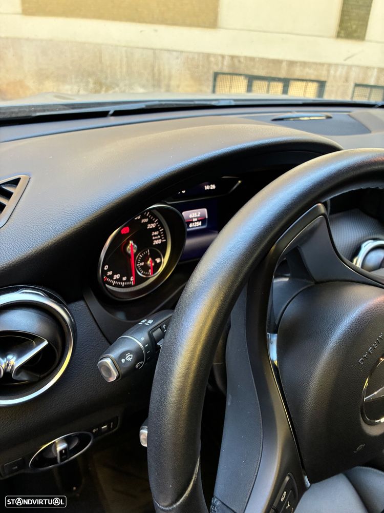 Mercedes-Benz GLA 180 d Style - 7