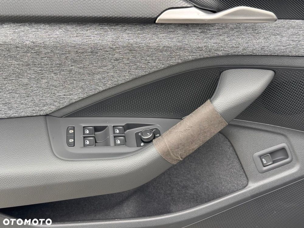 Skoda Superb 2.0 TDI SCR Drive DSG - 11