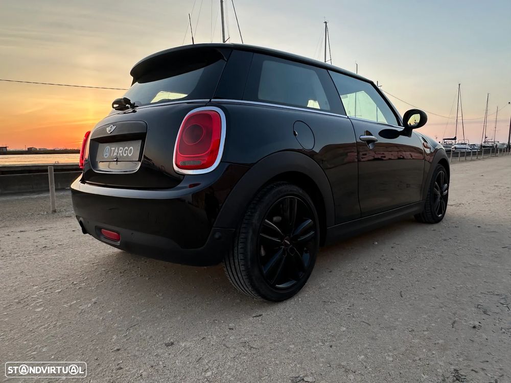 MINI 3 Portas One - 29