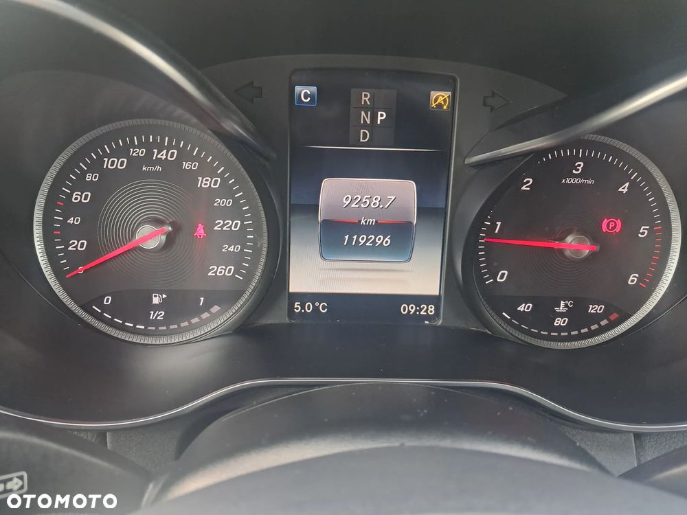 Mercedes-Benz Klasa C 220 d 9G-TRONIC - 2