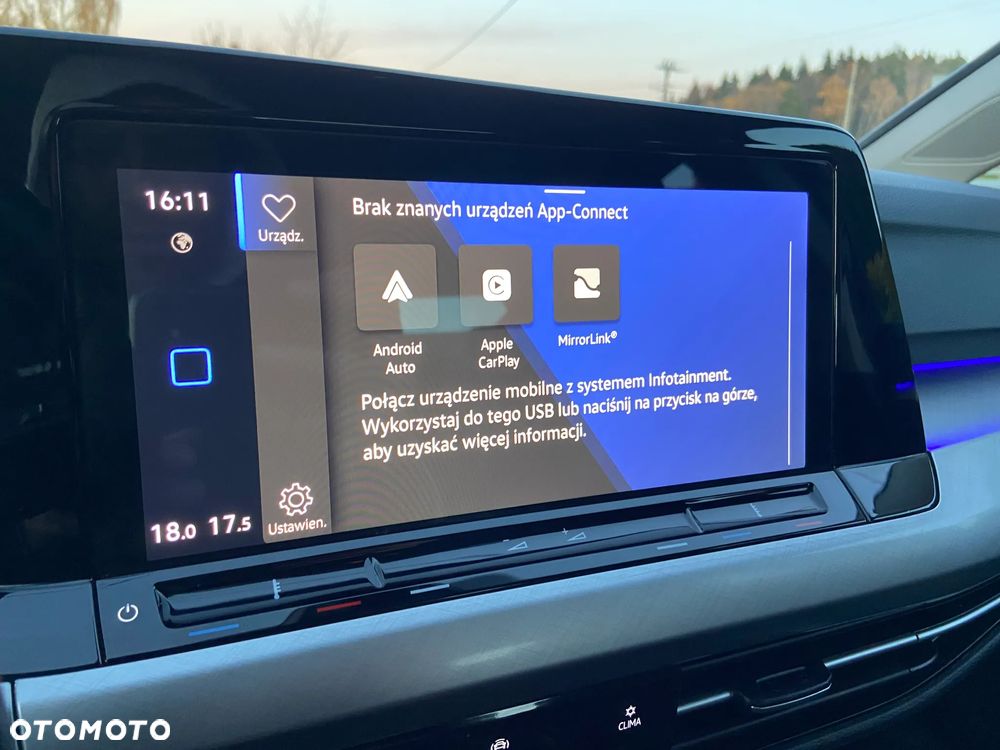 Volkswagen Golf 2.0 TDI SCR DSG Life - 33