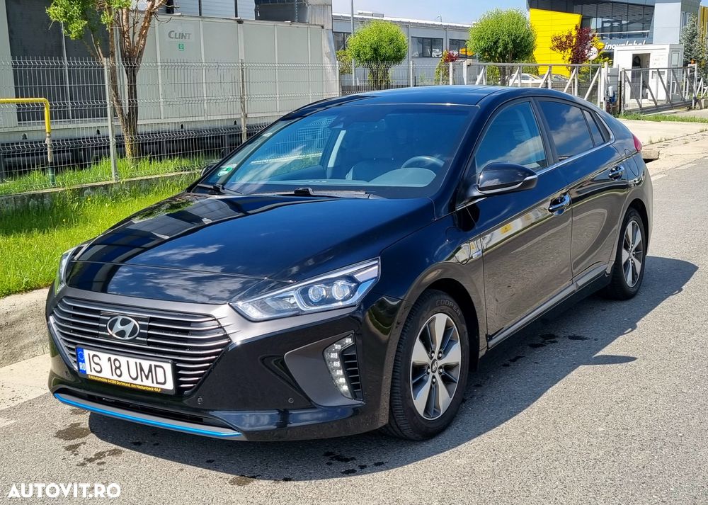 Hyundai IONIQ 1.6 GDI Premium - 1