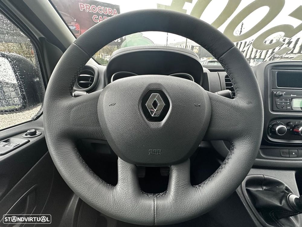 Renault Trafic 2.0 dCi L2H1 1.2T - 14