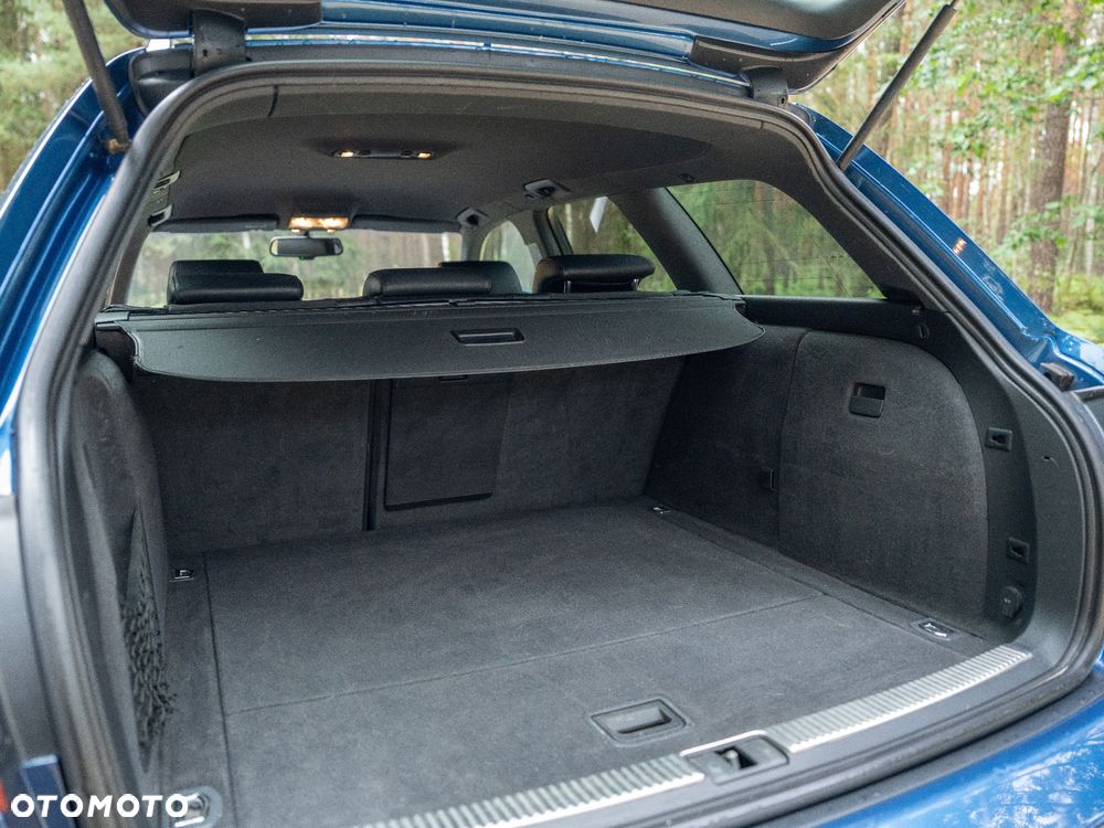 Audi A4 Avant 2.0 T FSI - 15