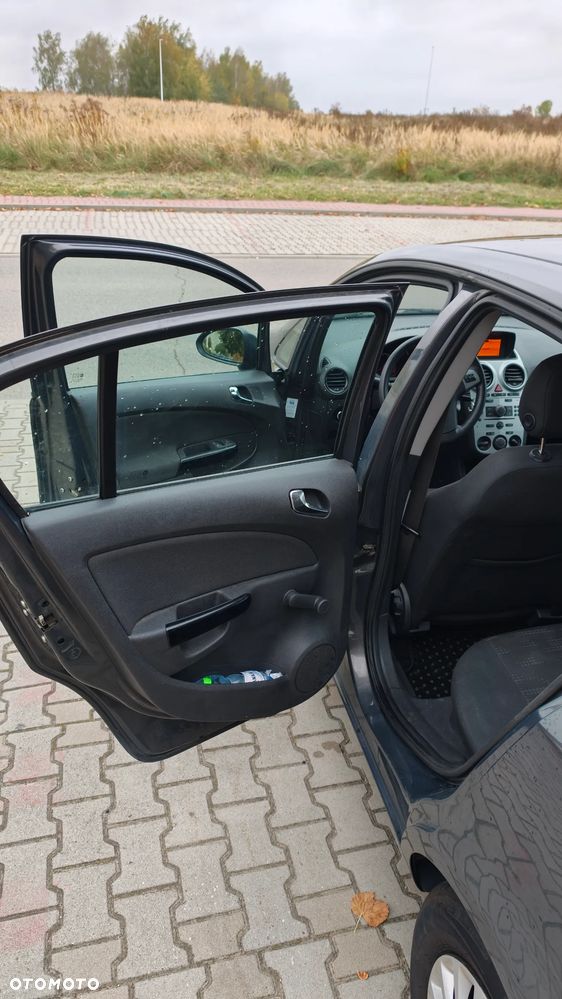 Opel Corsa - 14