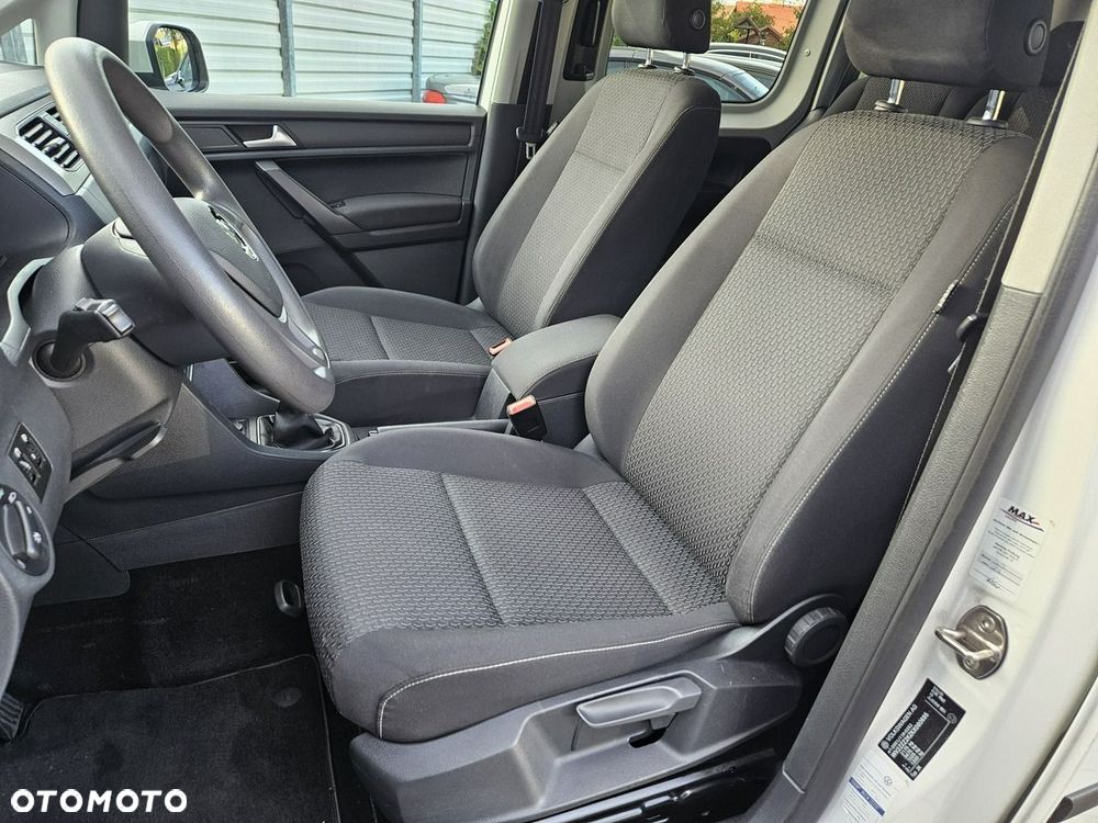 Volkswagen Caddy - 23