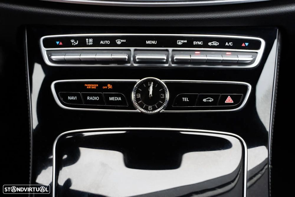 Mercedes-Benz E 220 - 24
