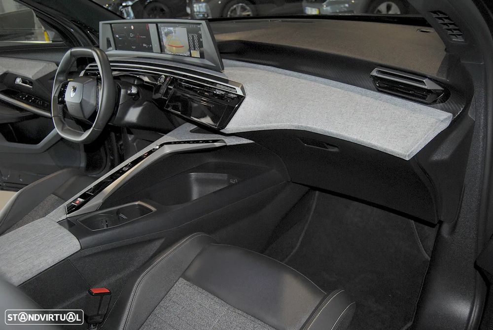 Peugeot 5008 1.2 Hybrid Allure e-DCS6 - 14