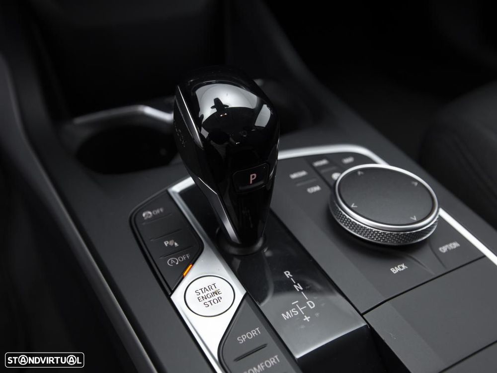 BMW 116 d Corporate Edition Auto - 27