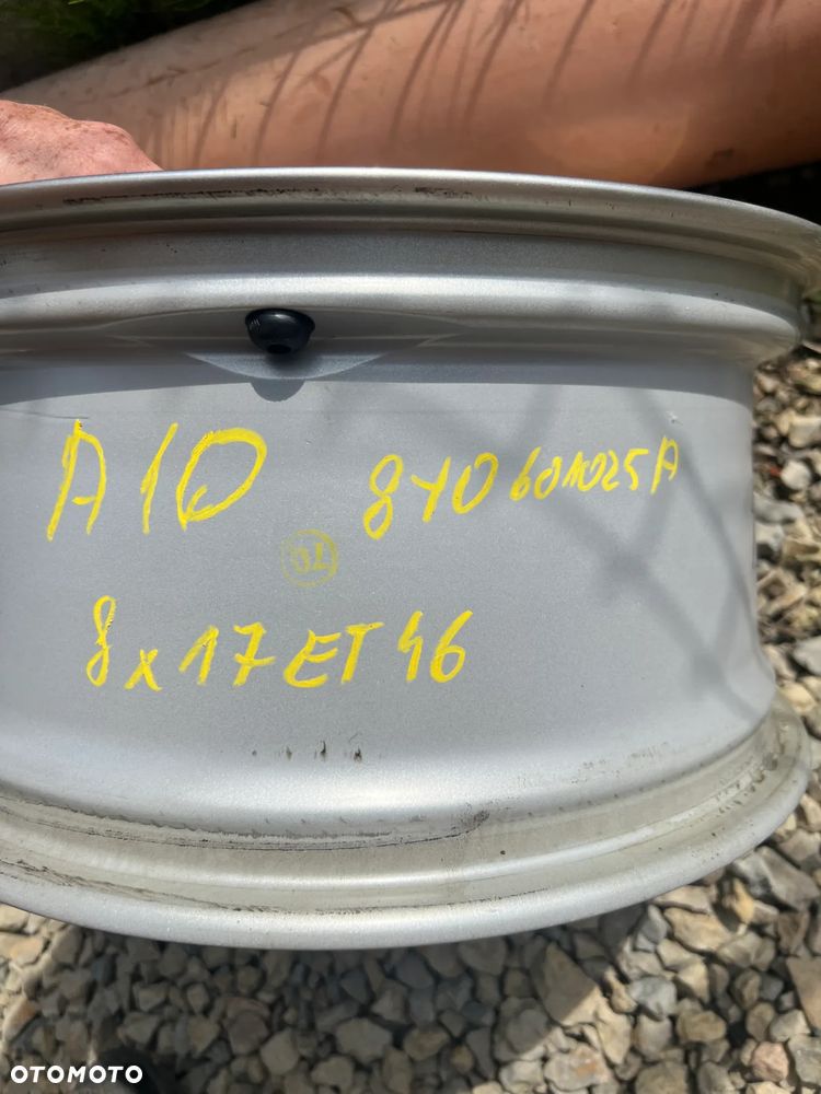 Felga Audi A3 8y0601025A 8x17et46 - 3