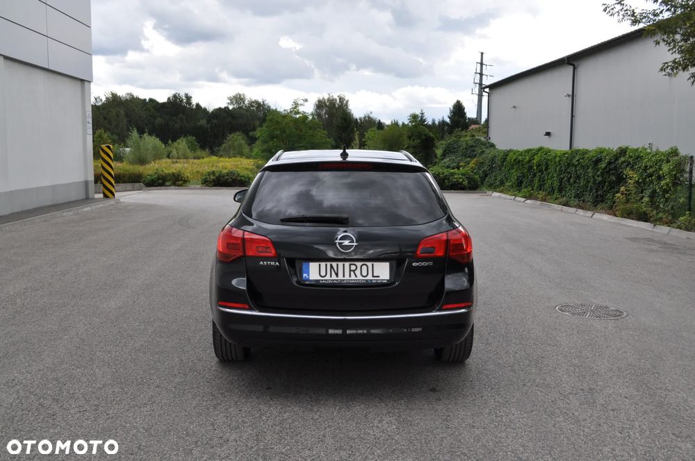 Opel Astra 1.4 Turbo Exklusiv - 9