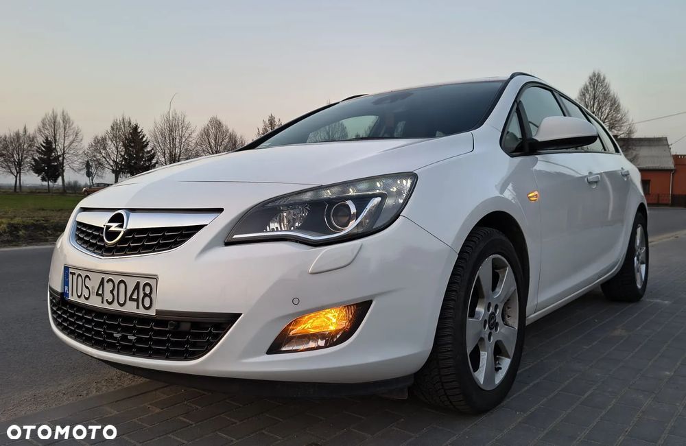 Opel Astra 2.0 CDTI DPF Sport - 1