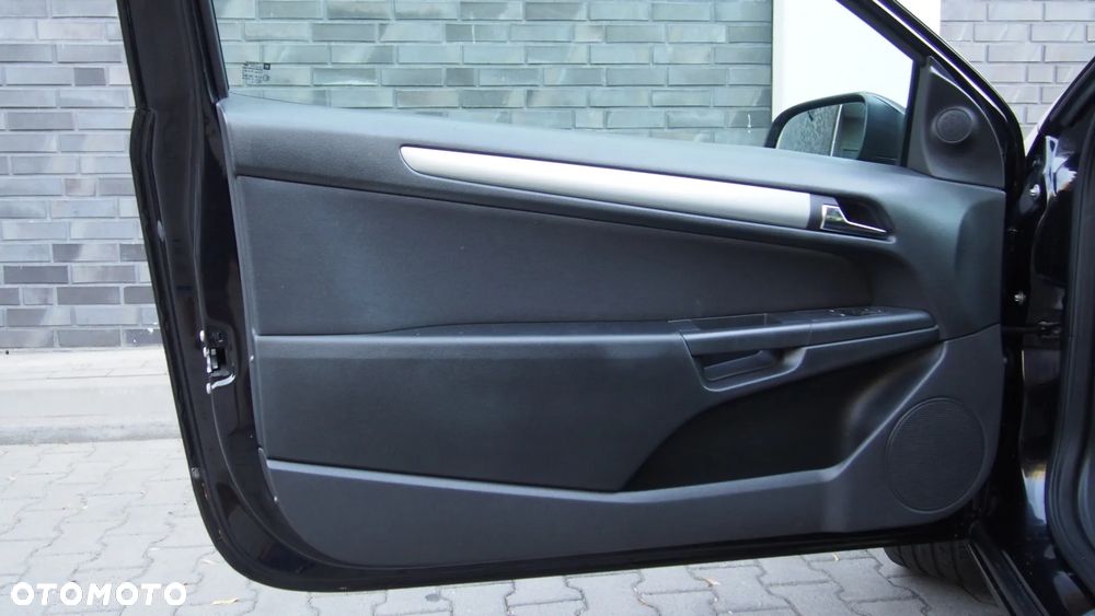 Opel Astra 1.9 CDTI Sport - 19