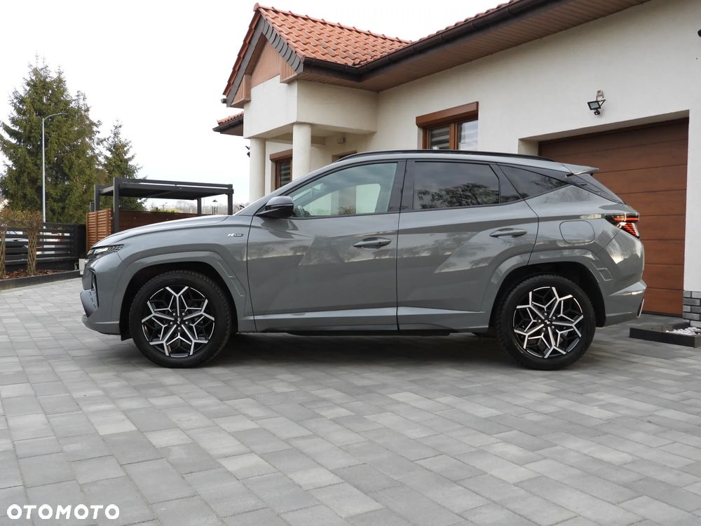 Hyundai Tucson 1.6 T-GDi HEV Executive N Line 4WD - 25