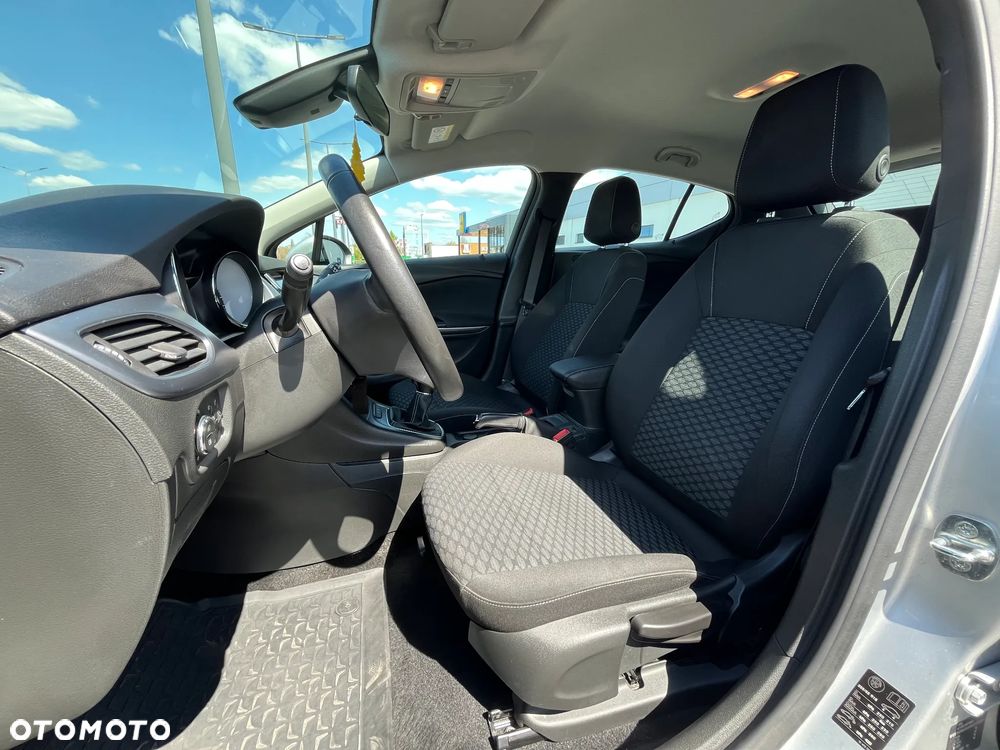Opel Astra 1.2 T Elegance S&S - 22