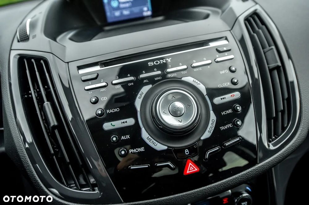 Ford Kuga 2.0 TDCi 4x4 Titanium - 31