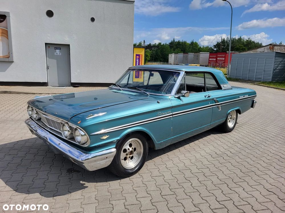 Ford Fairlane - 5
